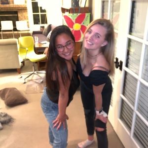 Meet your Posher, Mackenzie